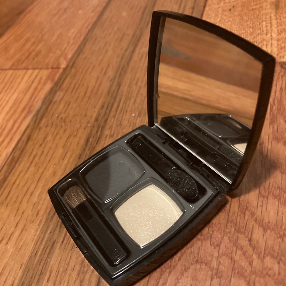 Chanel Ombres Contraste Duo Eyeshadow Duo #27 Noir